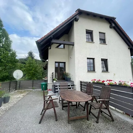 2-raum App Mit Terrasse Zoellnitz